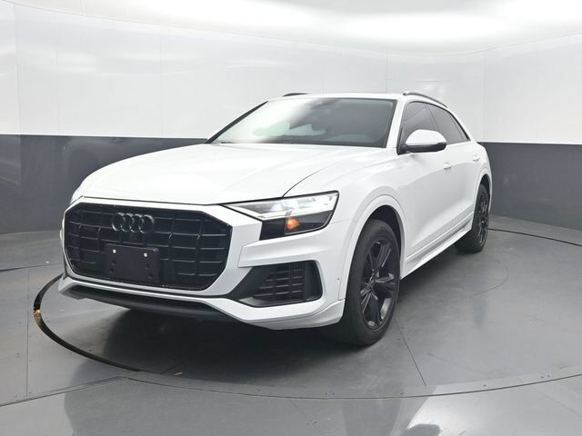 2022 AUDI Q8