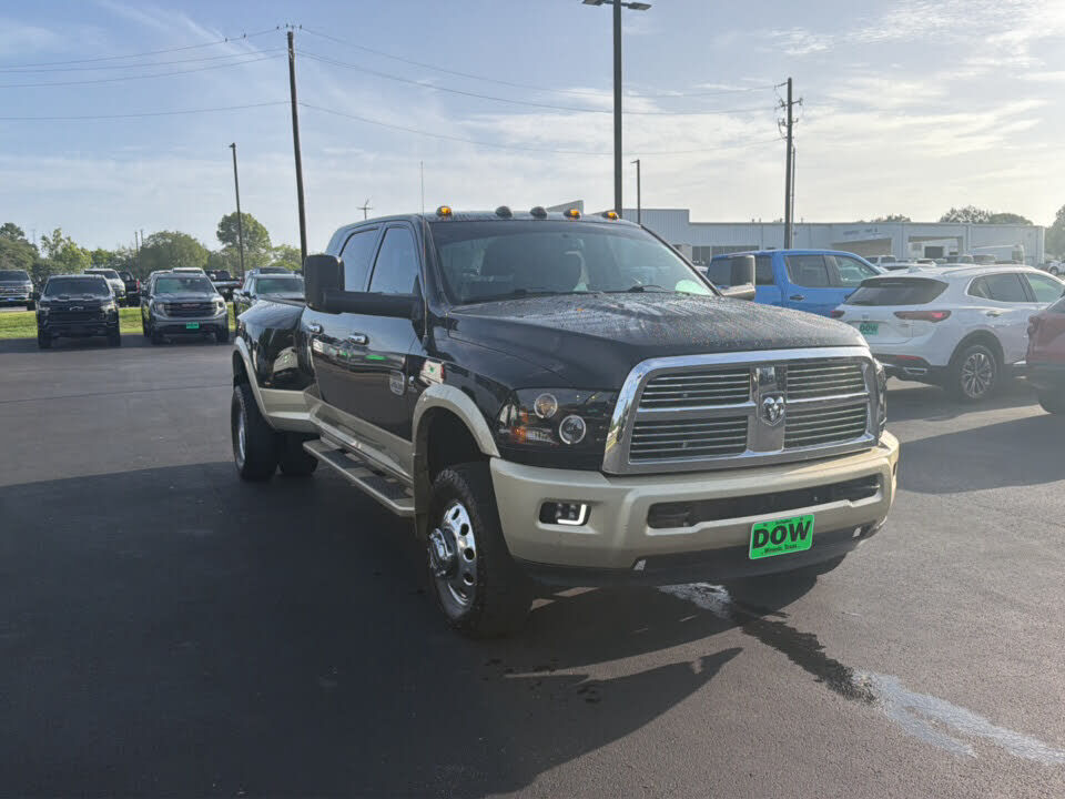 2012 DODGE Ram