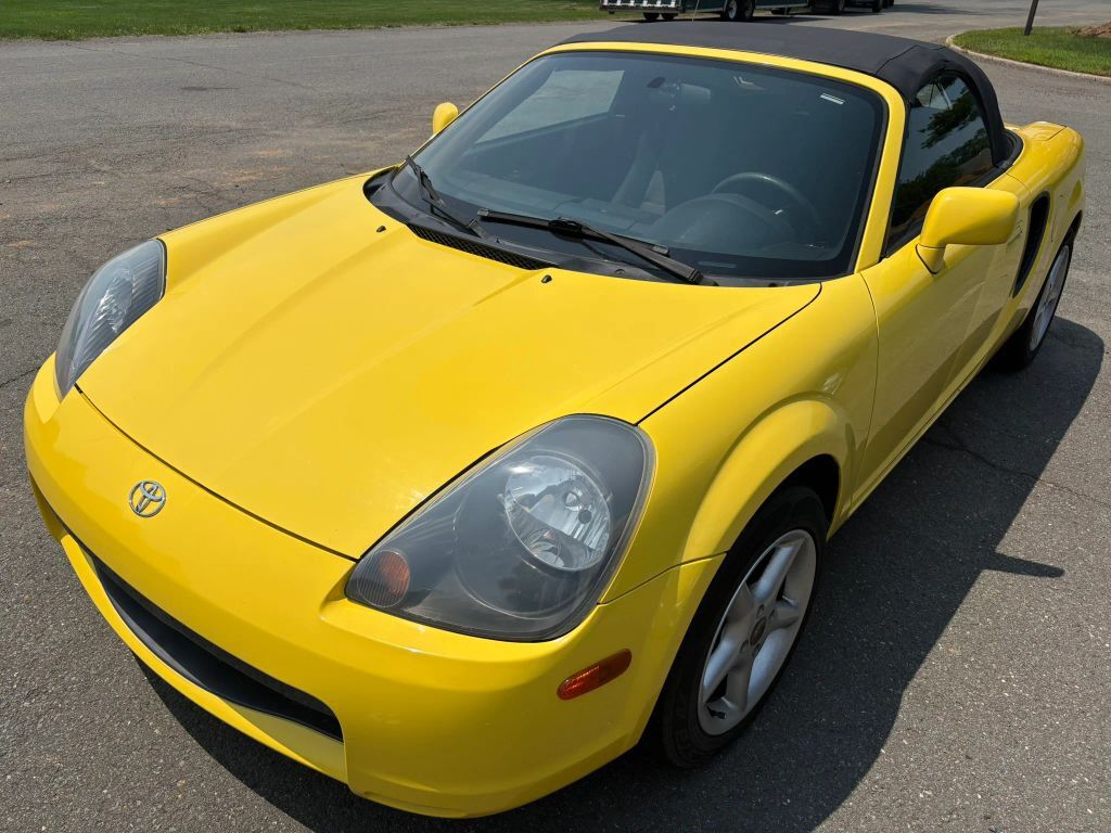 2002 TOYOTA MR2