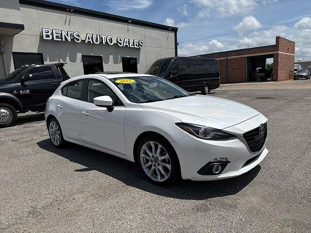 2015 MAZDA Mazda3