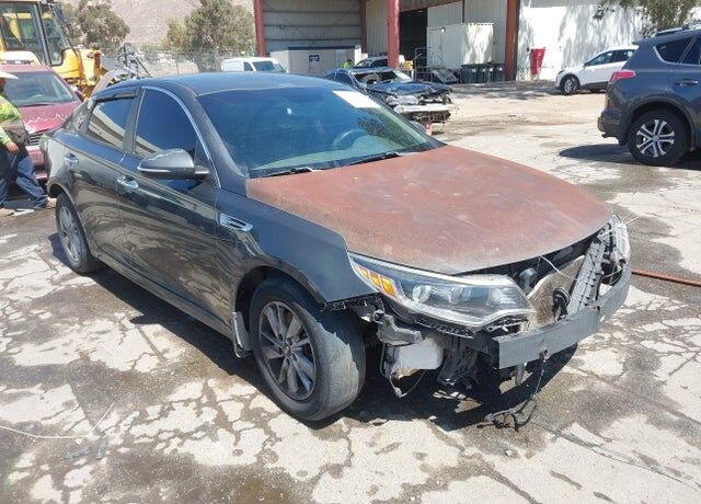 2016 KIA Optima
