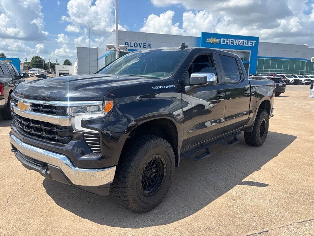 2023 CHEVROLET Silverado