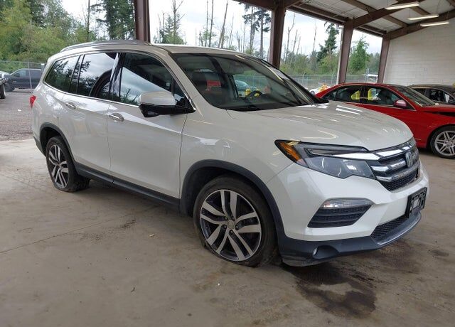 2017 HONDA Pilot
