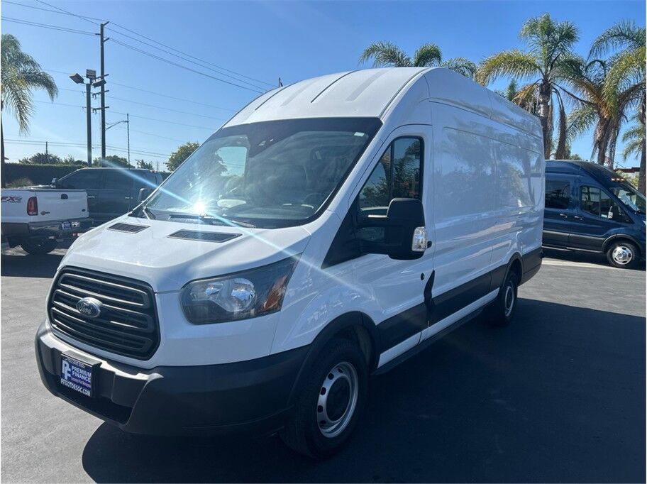 2017 FORD Transit