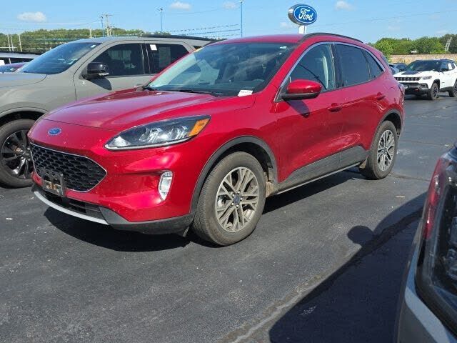 2020 FORD Escape
