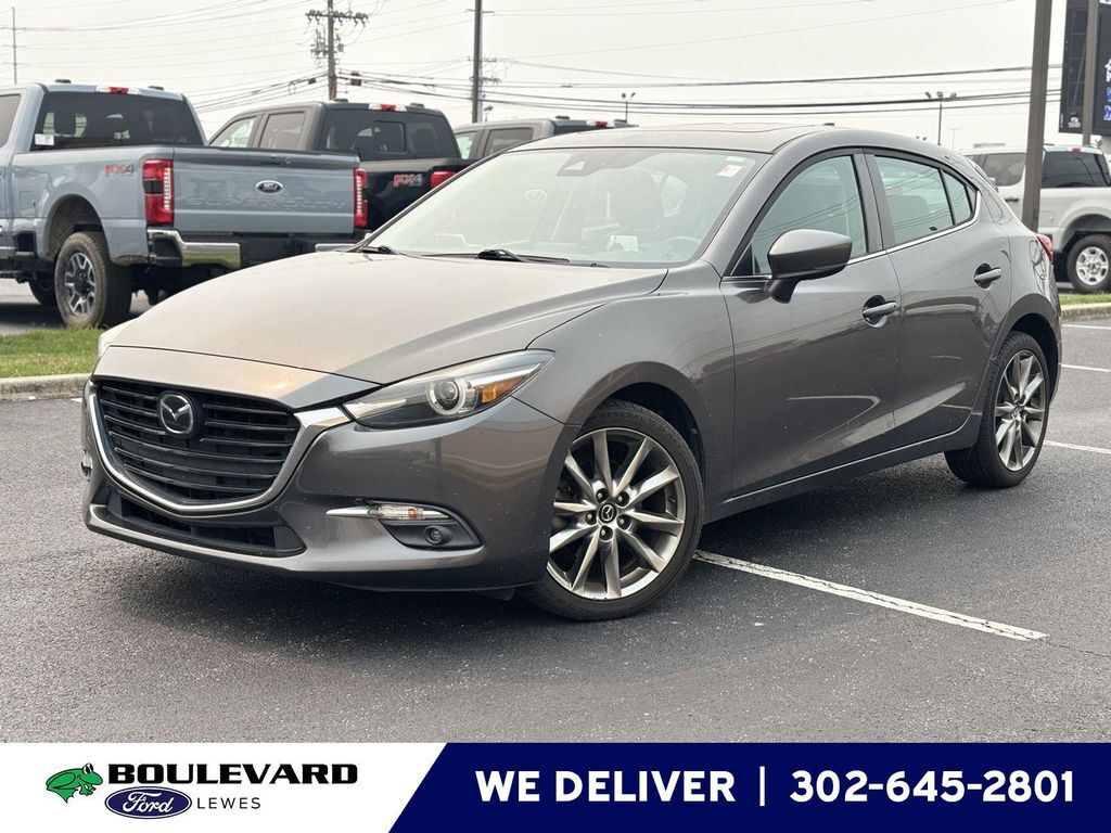 2018 MAZDA Mazda3