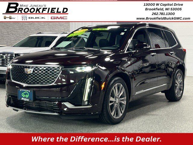 2021 CADILLAC XT6