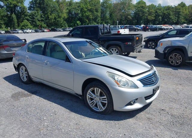 2011 INFINITI G37