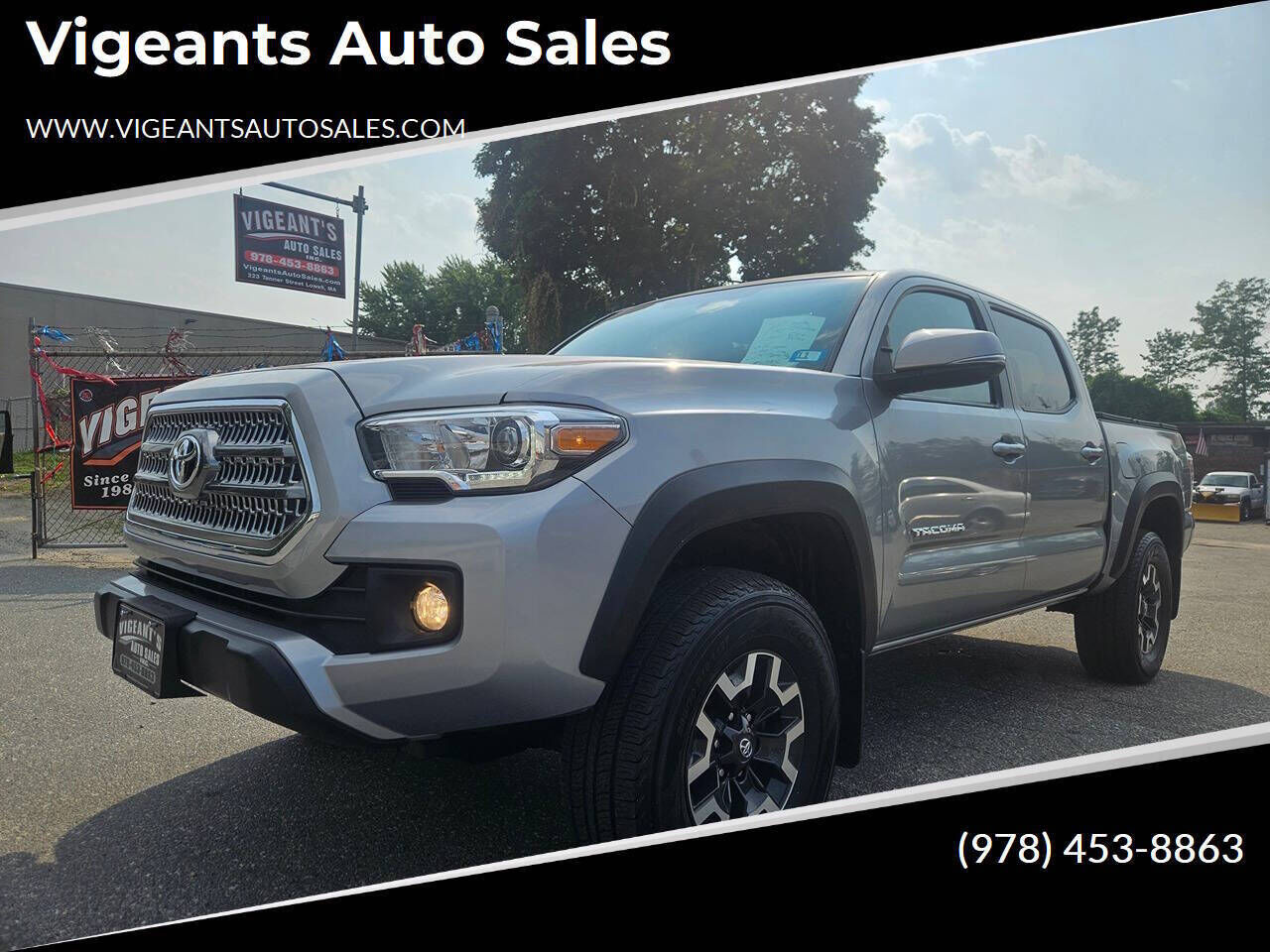 2017 TOYOTA Tacoma