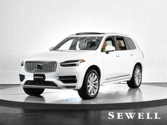 2018 VOLVO XC90