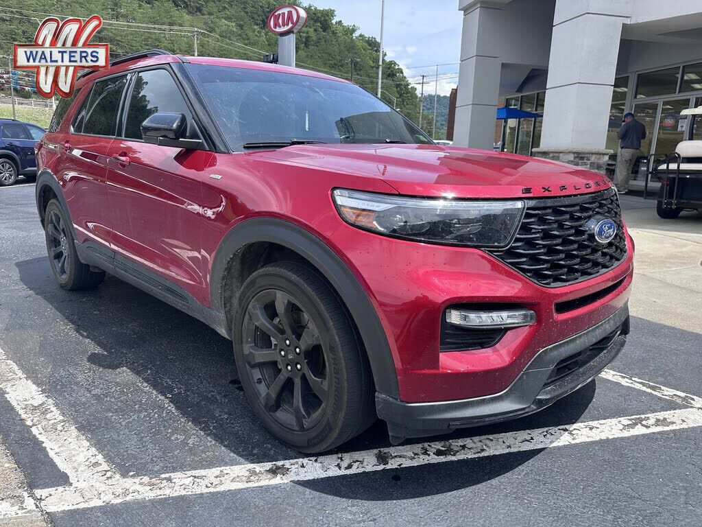 2023 FORD Explorer
