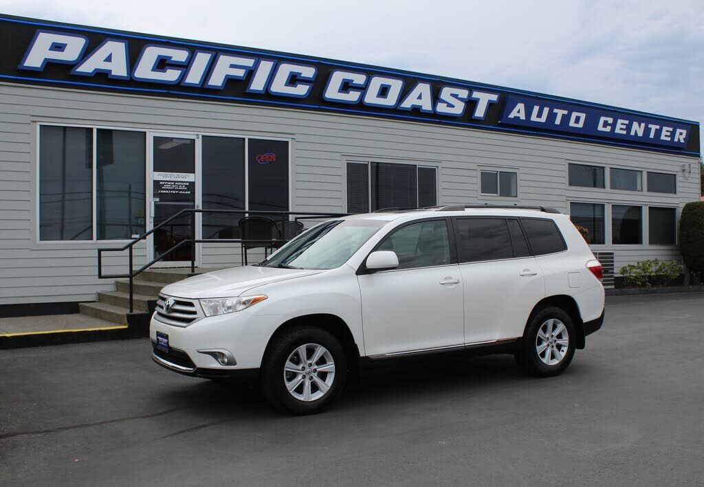 2013 TOYOTA Highlander