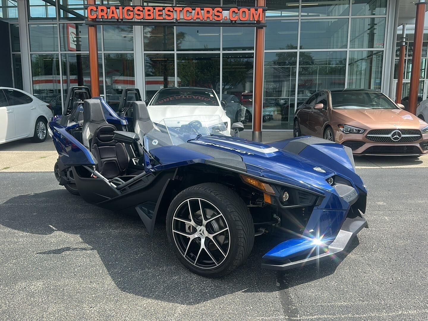 2018 SLINGSHOT Slingshot Premium