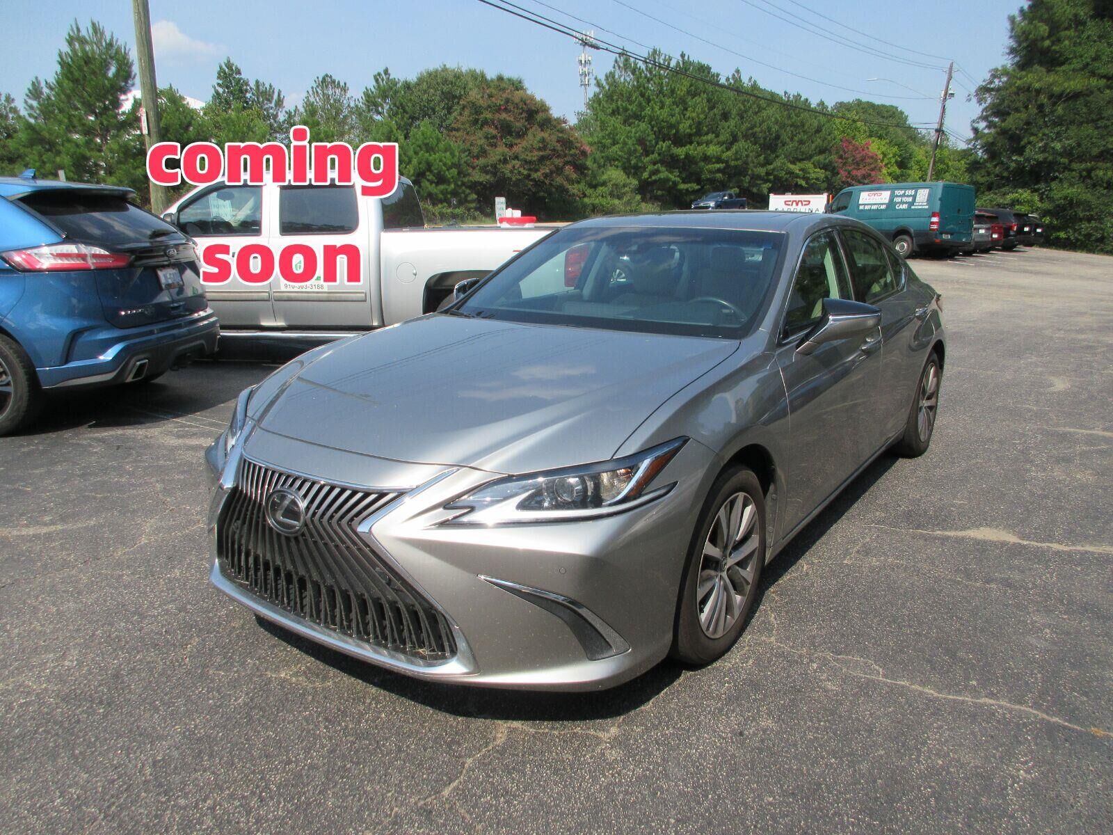 2021 LEXUS ES