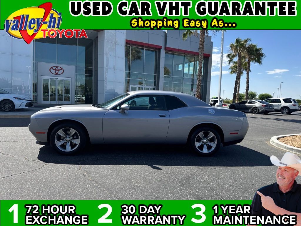 2017 DODGE Challenger