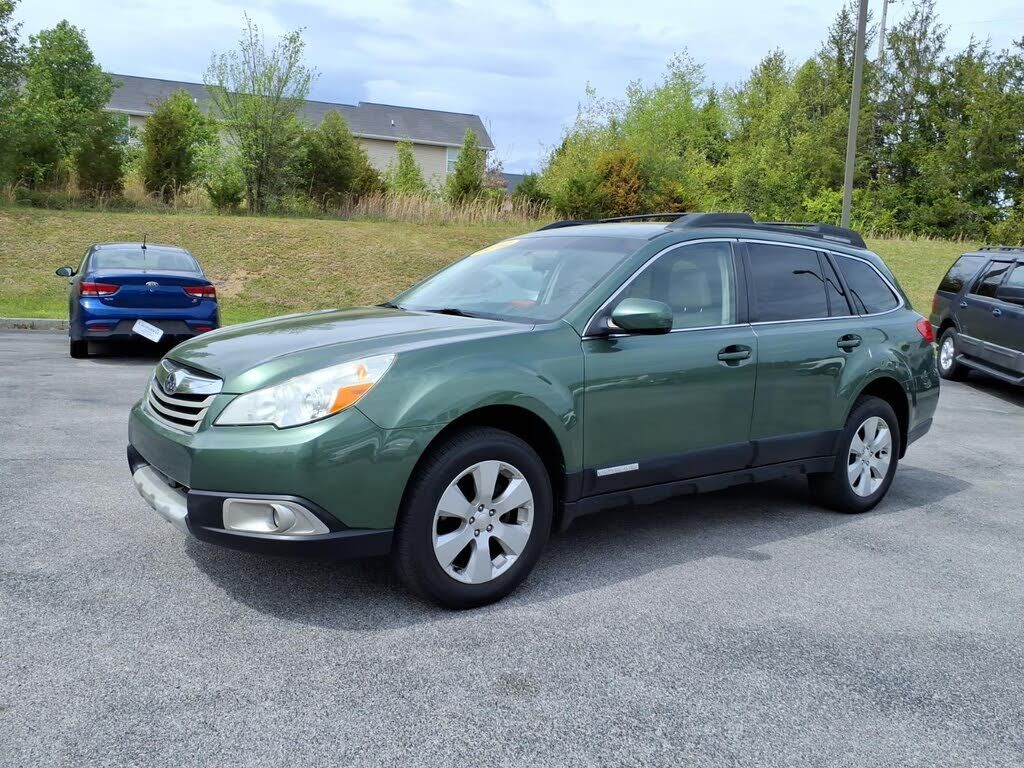 2012 SUBARU Outback
