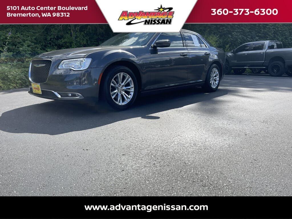 2018 CHRYSLER 300