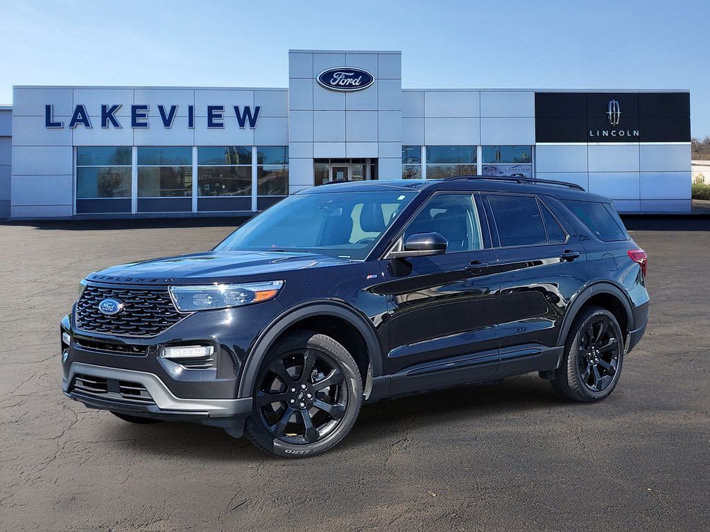 2023 FORD Explorer
