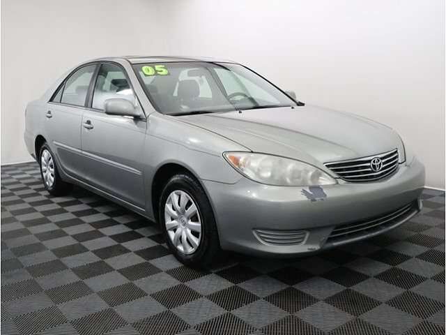 2005 TOYOTA Camry