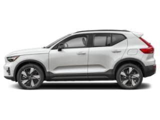 2026 VOLVO EX40