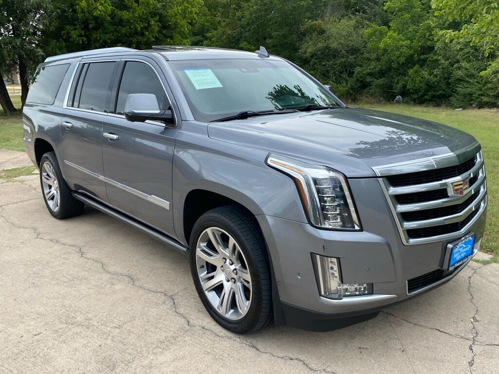 2019 CADILLAC Escalade ESV