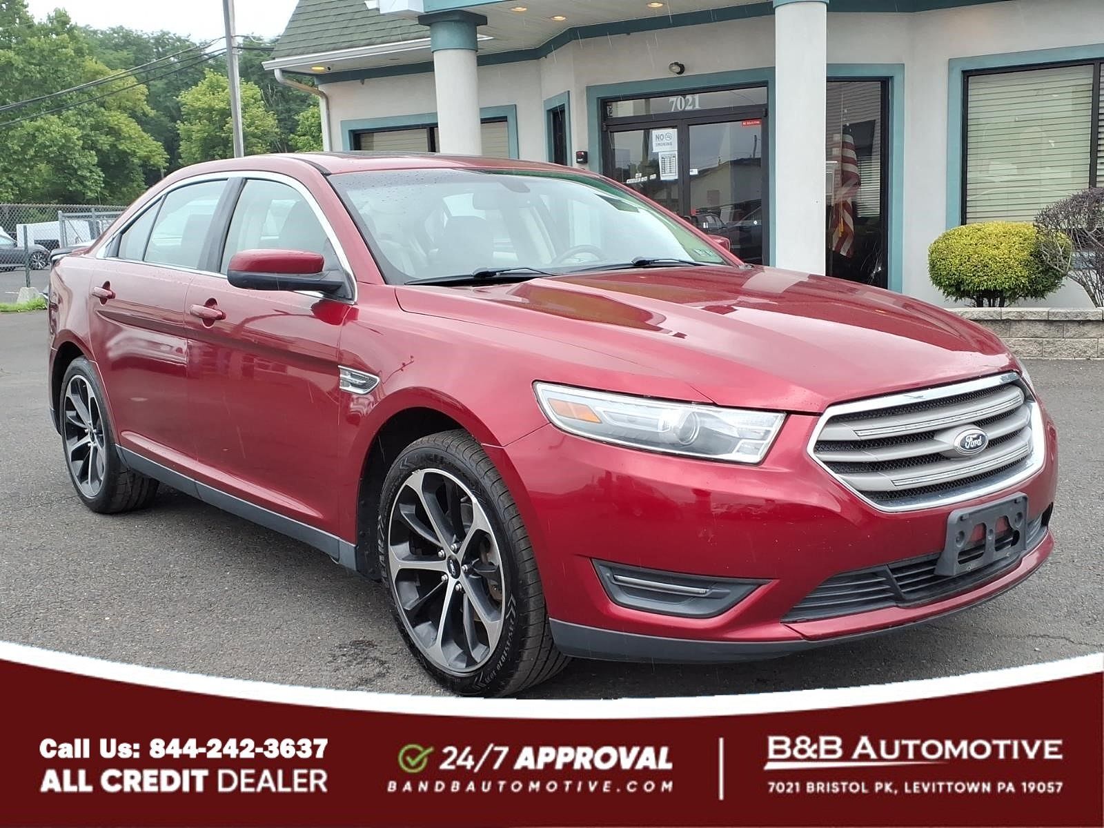 2014 FORD Taurus