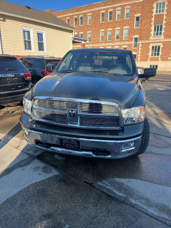 2012 DODGE Ram