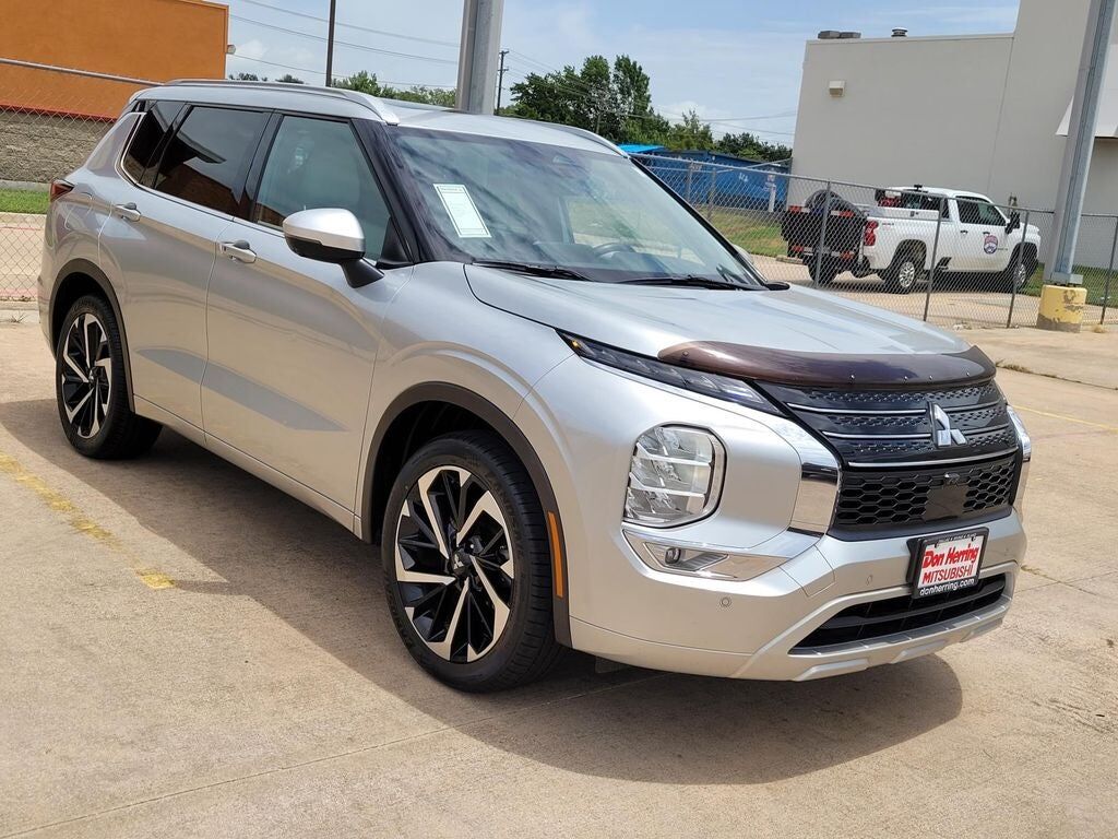 2023 MITSUBISHI Outlander