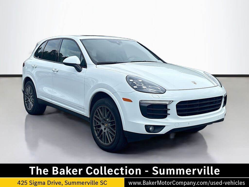 2017 PORSCHE Cayenne