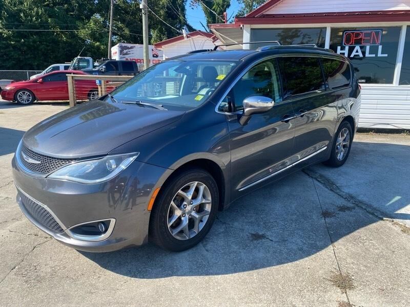 2019 CHRYSLER Pacifica