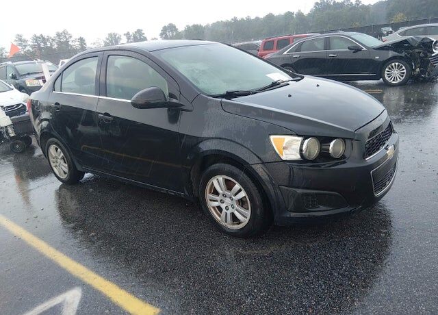 2015 CHEVROLET Sonic