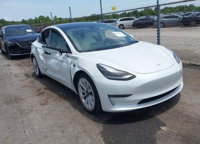 2021 TESLA Model 3