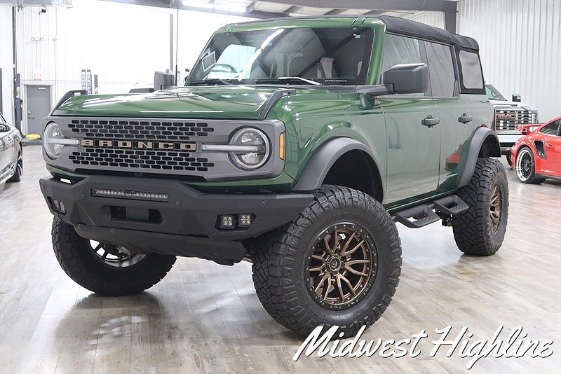 2024 FORD Bronco