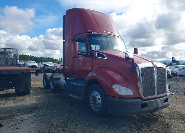 2019 KENWORTH T680