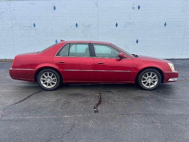 2011 CADILLAC DTS