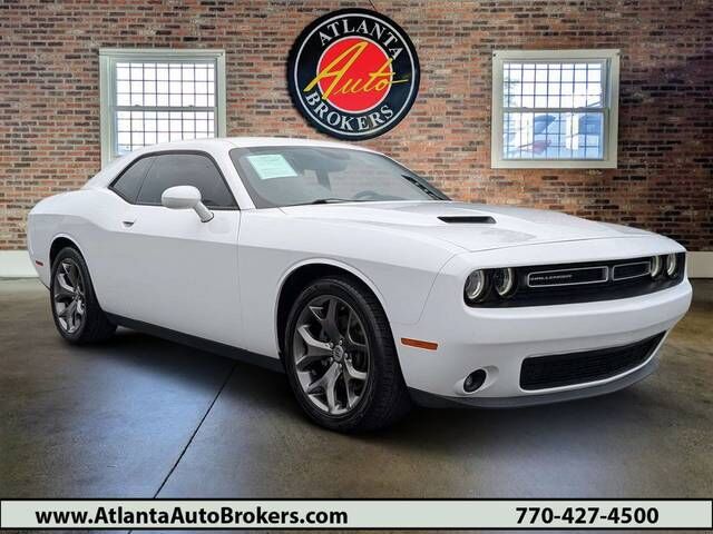 2017 DODGE Challenger