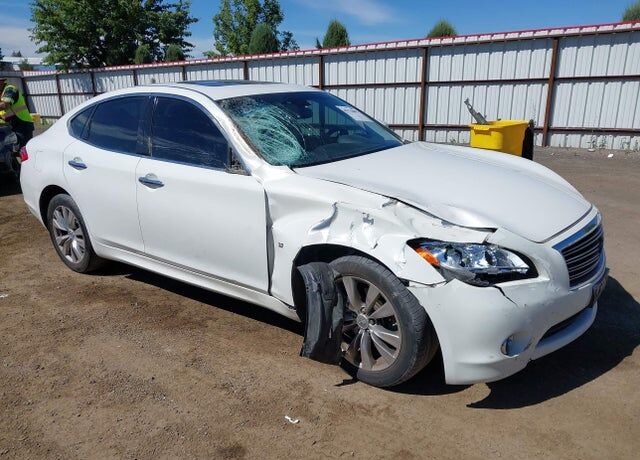 2014 INFINITI Q70