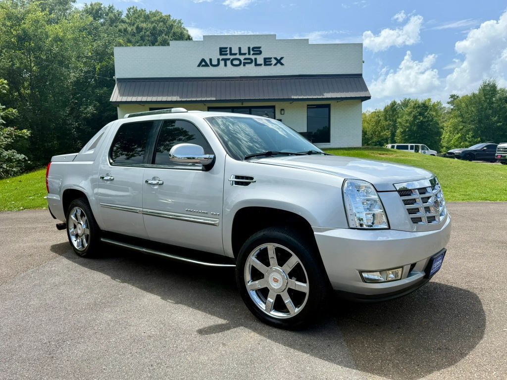 2013 CADILLAC Escalade