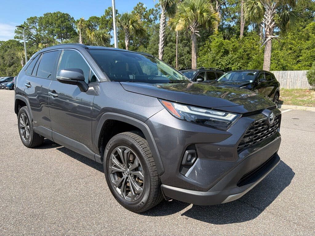 2022 TOYOTA RAV4
