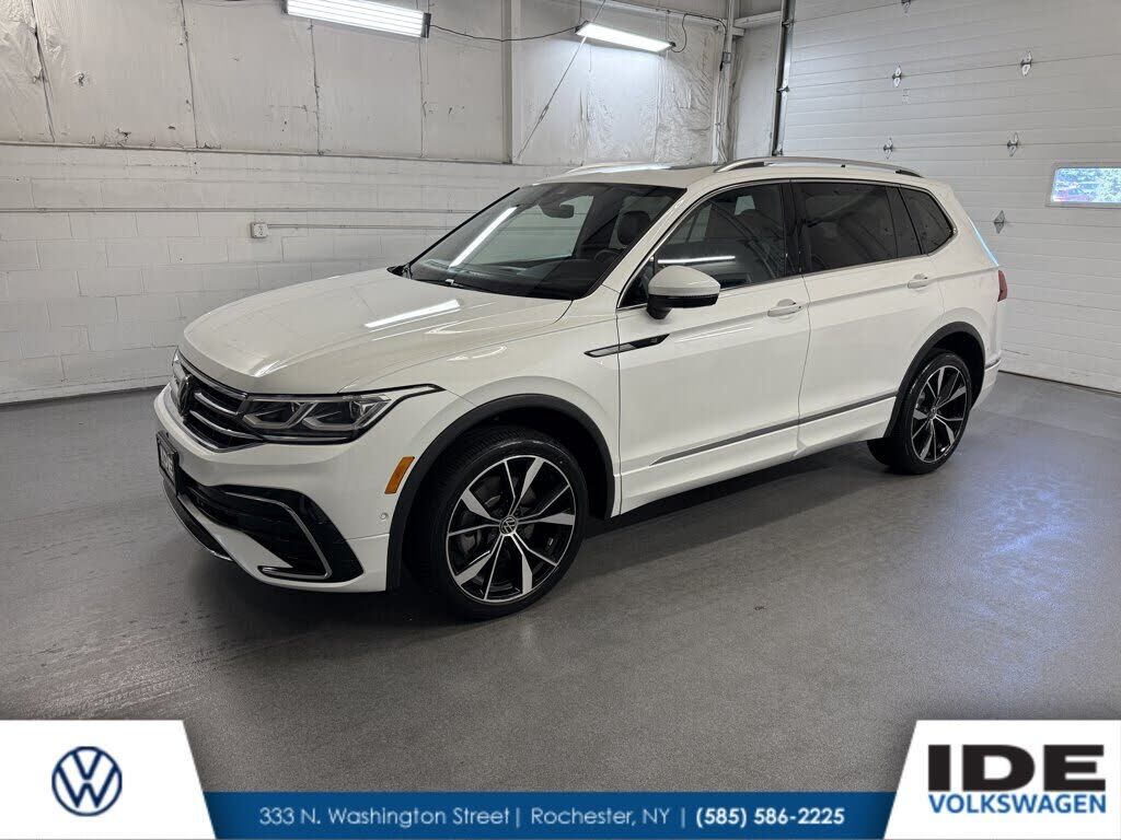2024 VOLKSWAGEN Tiguan 4Motion