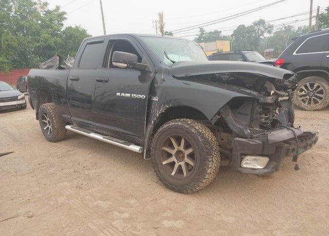 2012 DODGE Ram