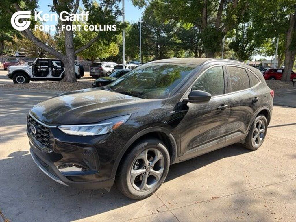 2025 FORD Escape