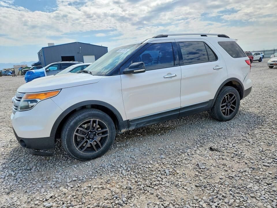 2014 FORD Explorer