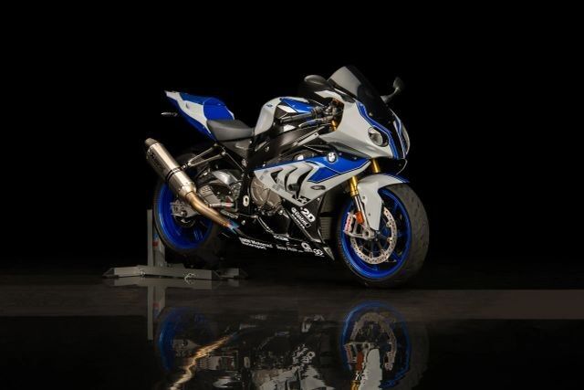 BMW HP4