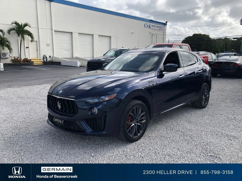 2022 MASERATI Levante