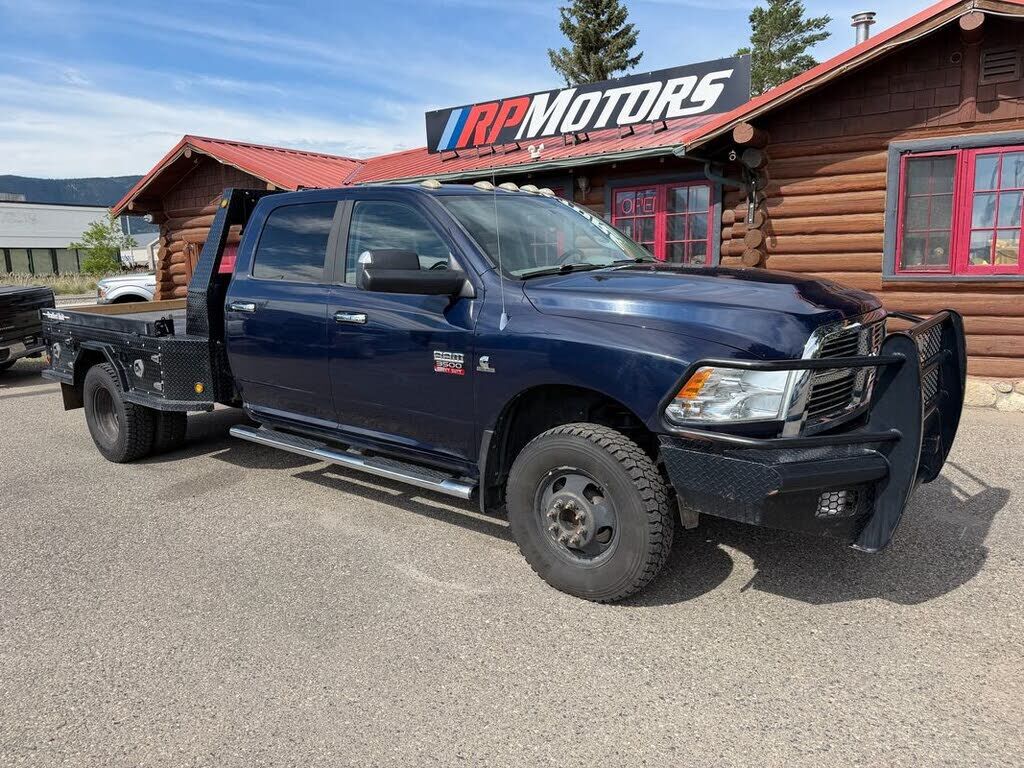2012 DODGE Ram