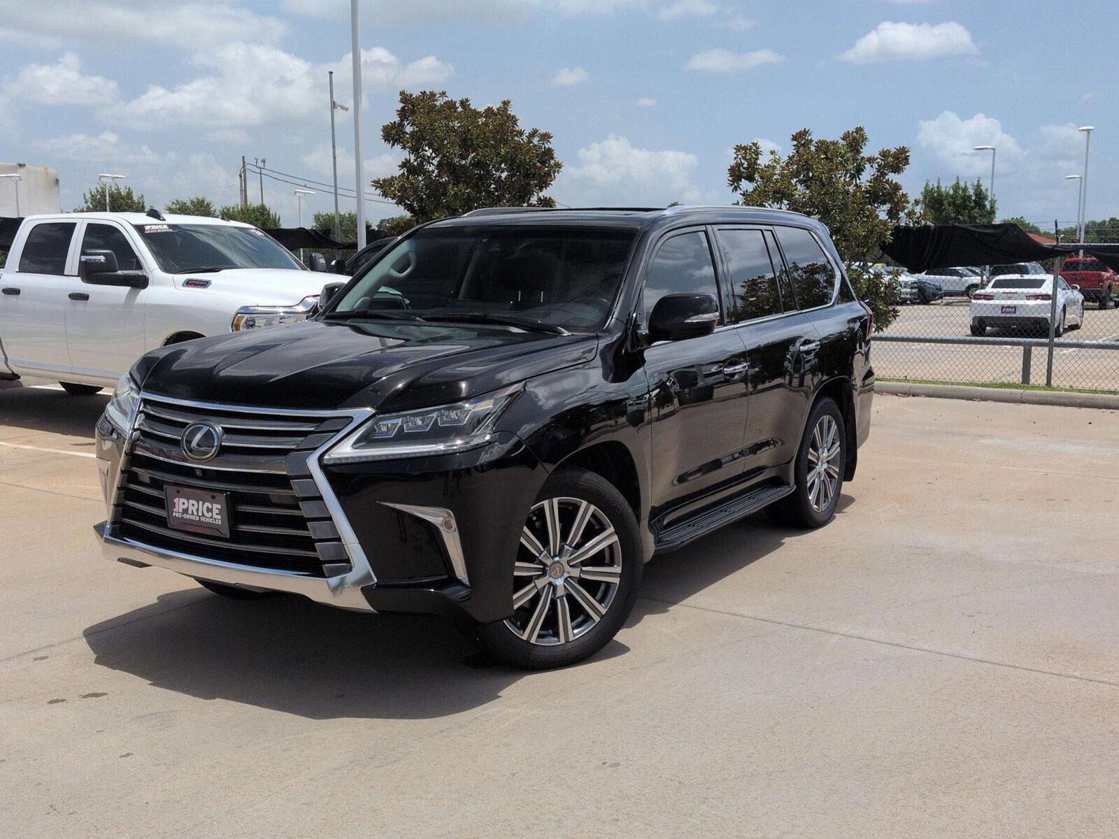 2017 LEXUS LX
