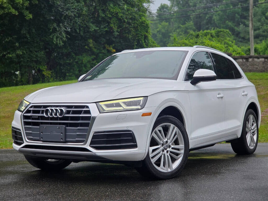 2018 AUDI Q5
