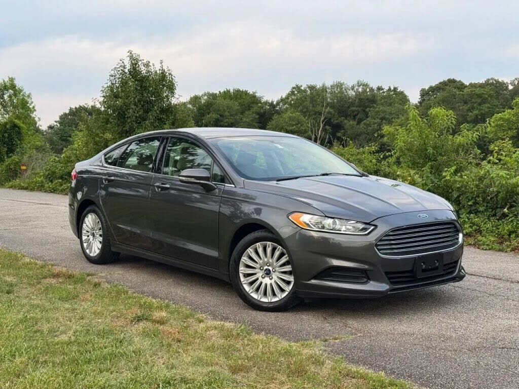 2016 FORD Fusion