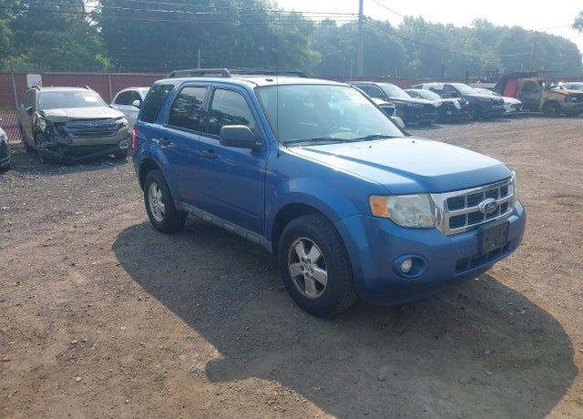 2010 FORD Escape